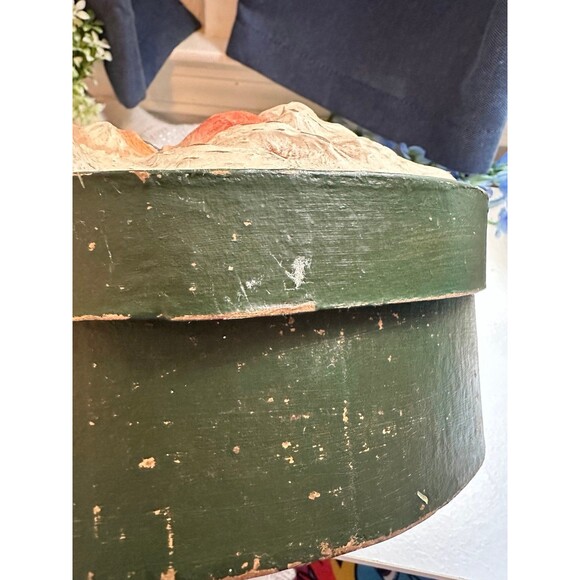 Santa Claus Folk Art Christmas Storage Box - Picture 9 of 10